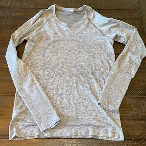 EUC Women’s Lululemon Grey Swiftly Tech Long Sleeve Hip Length Fit Sz 8